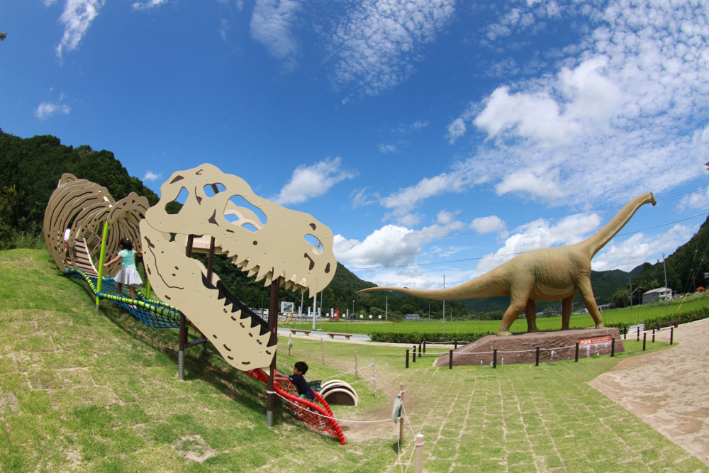 丹波竜の里公園 観光スポット 丹波篠山市 丹波市の丹波地域の観光や旅行の魅力を紹介する公式観光ポータルサイト