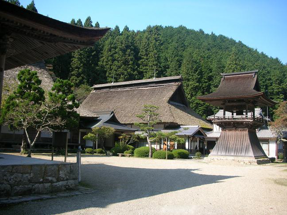 慧日寺